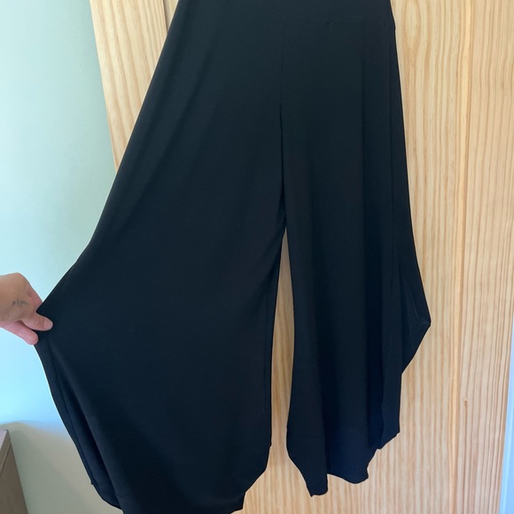 The Lock pants by Sympli - Picture 6 of 6